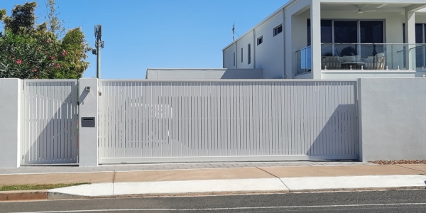 1-Vertical-Slat-Sliding-Gate-1500x844